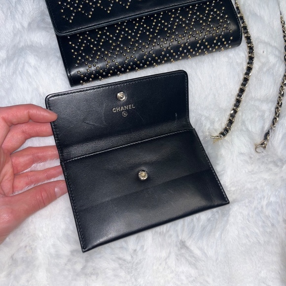 Chanel Wallet on Chain Studded - Picture 8 of 12